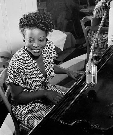 Portrait of Mary Lou Williams, New York 1946